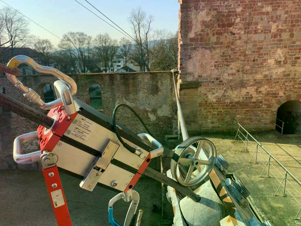 Çelik Halat Kontrol Cihazı Nasıl Çalışır?